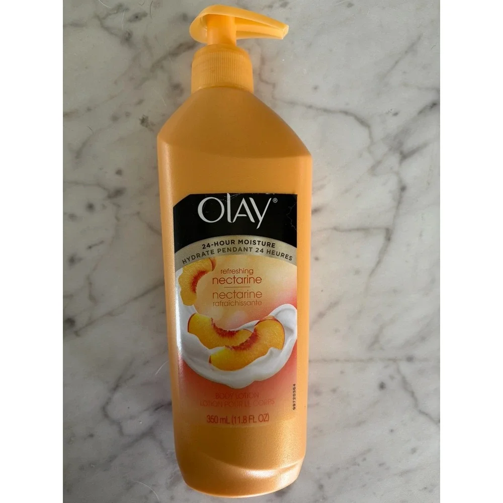 Olay 24HR Moisturizer Refreshing Nectarine Body Lotion Orange Citrus 11.8oz Pump